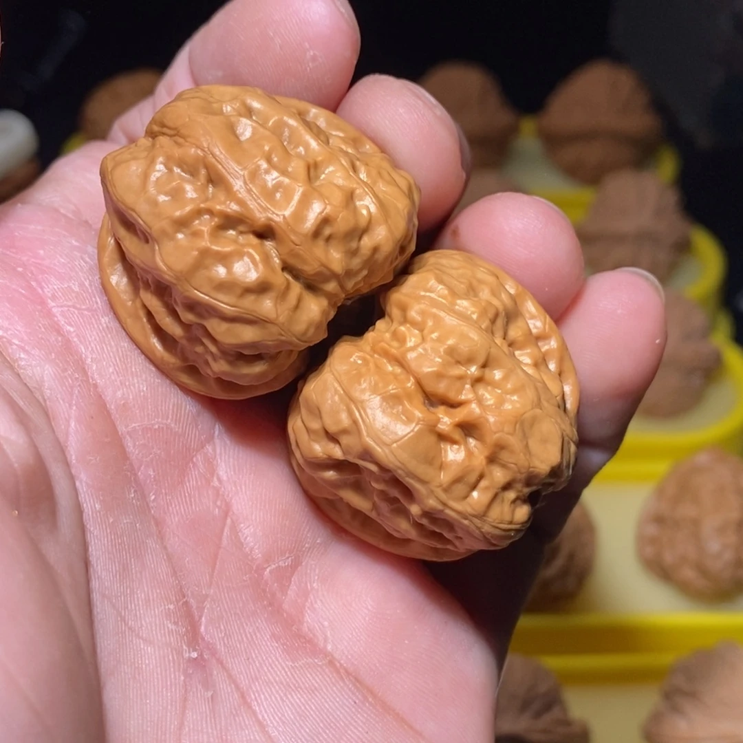 吊坠桃核蛤蟆头尺寸34
