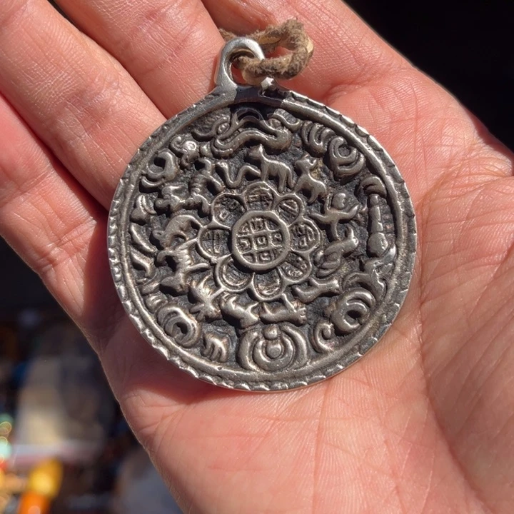 西***人工艺品九宫工艺品