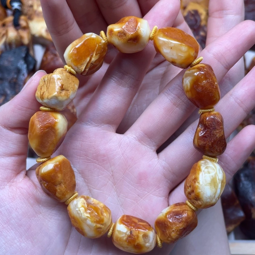 琥珀珠宝奇石未镶嵌