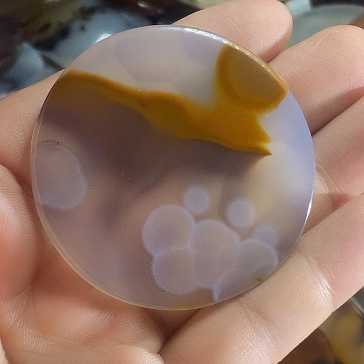 未镶嵌颈饰玛瑙/玉髓