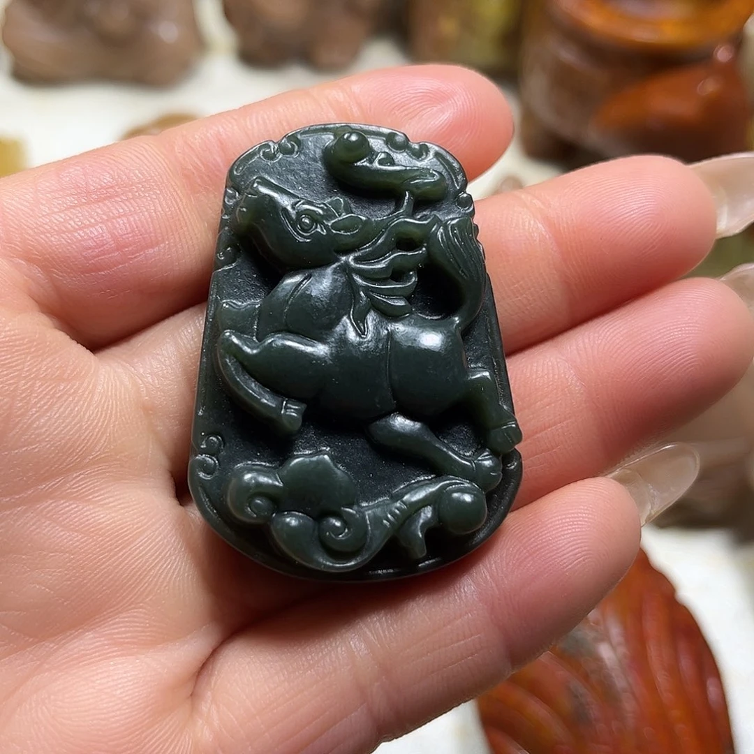 白玉菩提吊坠白玉菩提吊坠