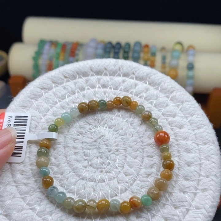 翡翠未镶嵌手串卡5.6mm半价无鉴赏42