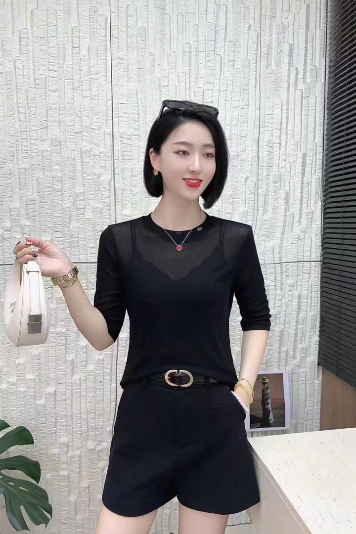 纯色常规黑色显瘦T恤时尚洋气打底衫抗皱休闲修身夏季纯欲风短袖