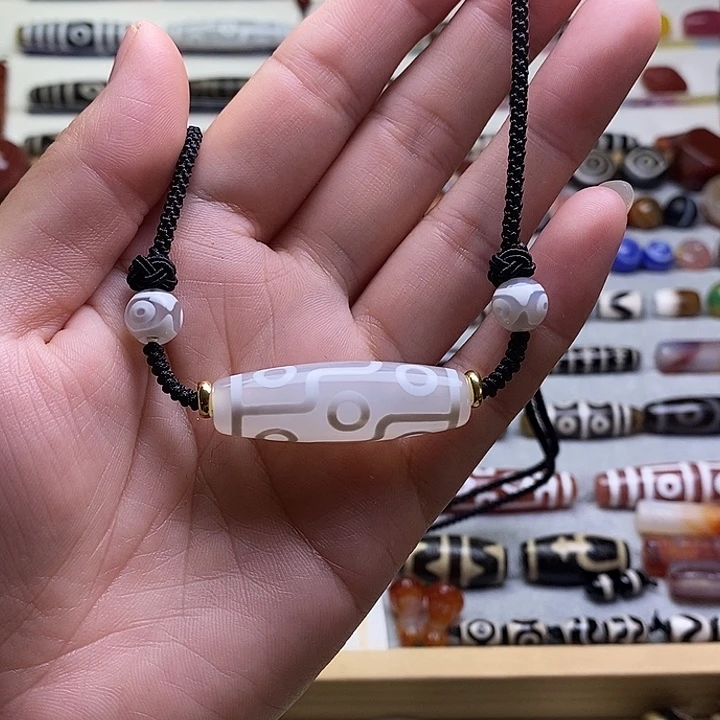 未镶嵌颈饰玛瑙/玉髓