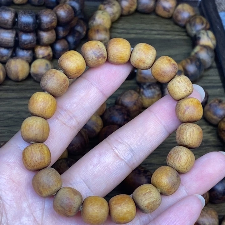 手串贡木10/11黄年糕