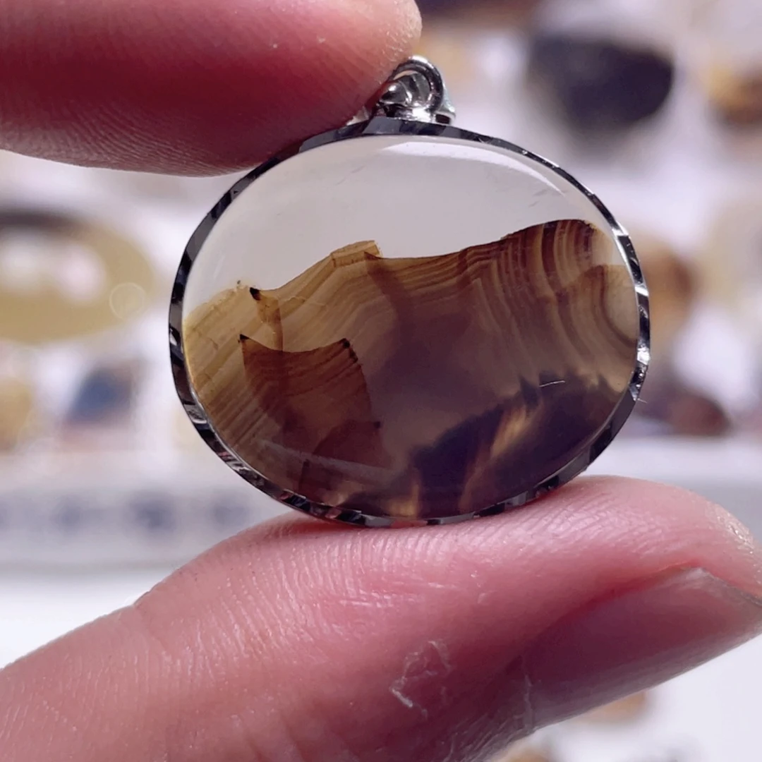 玛瑙/玉髓颈饰未镶嵌