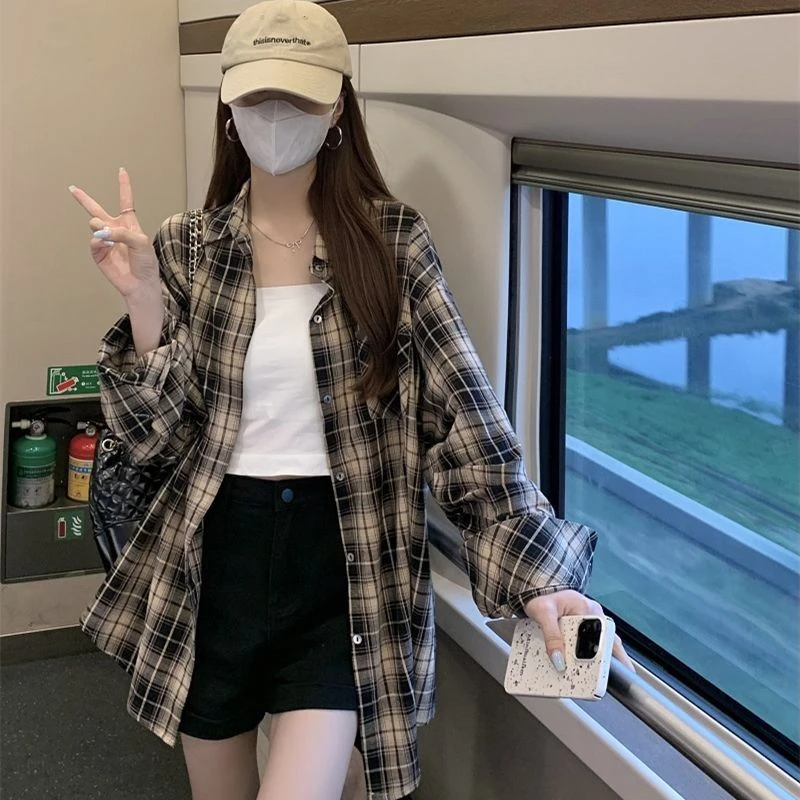 2025秋季新款复古格子衬衫女款外套长袖薄开衫上衣宽松慵懒风衬衣