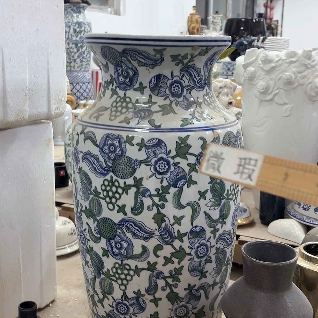 微瑕陶瓷花瓶，值得购买