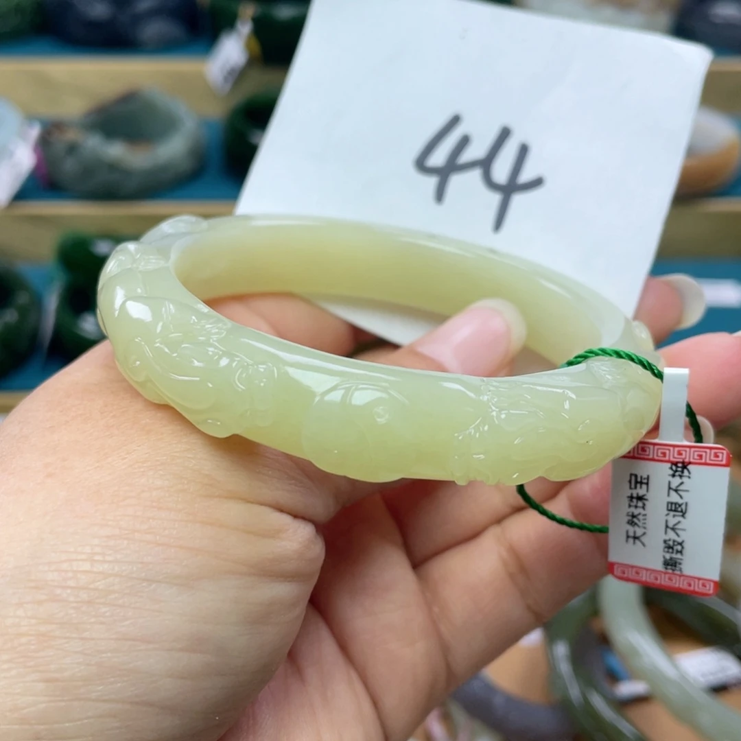 未镶嵌手镯和田玉圈口59