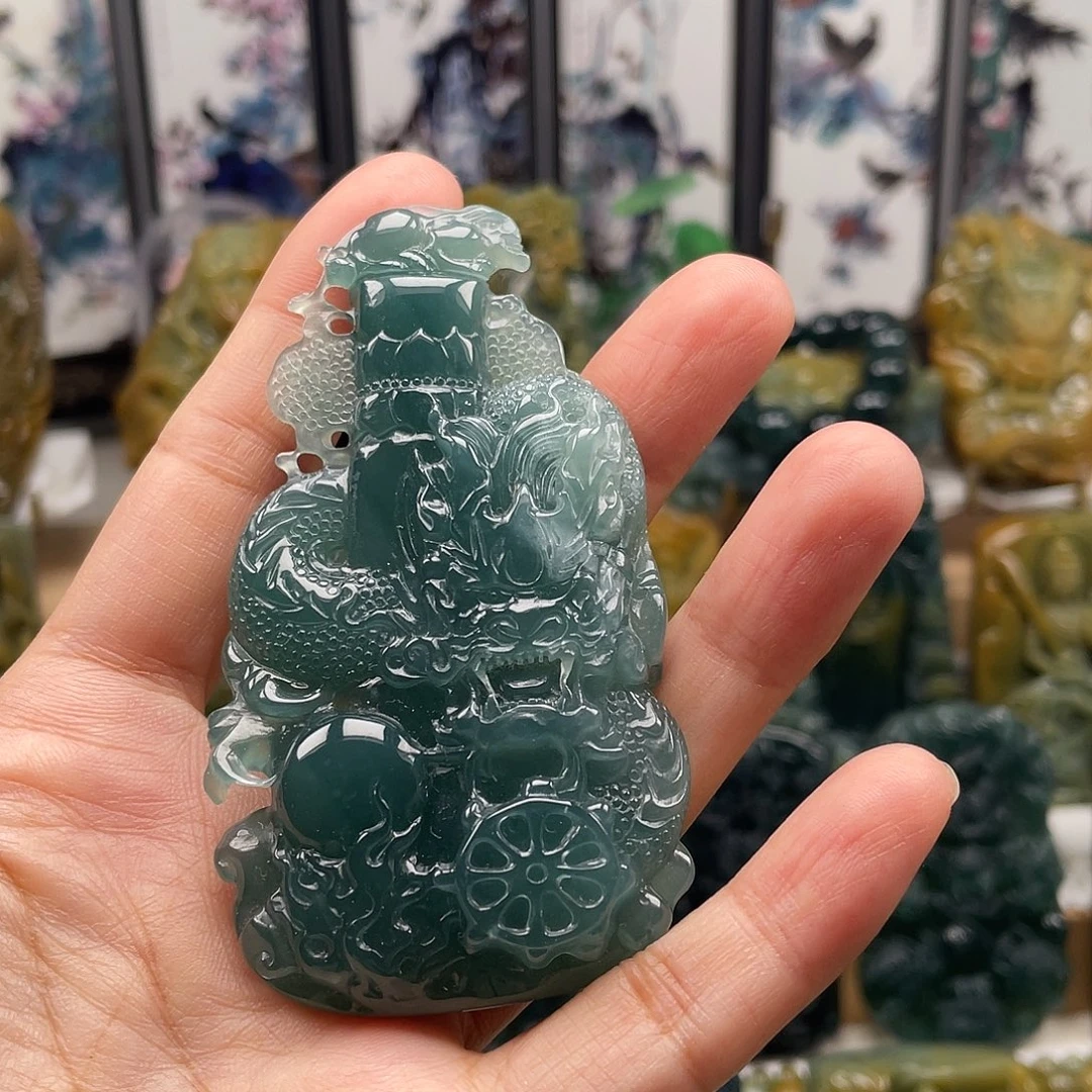 翡翠未镶嵌颈饰天然翡翠a货龙