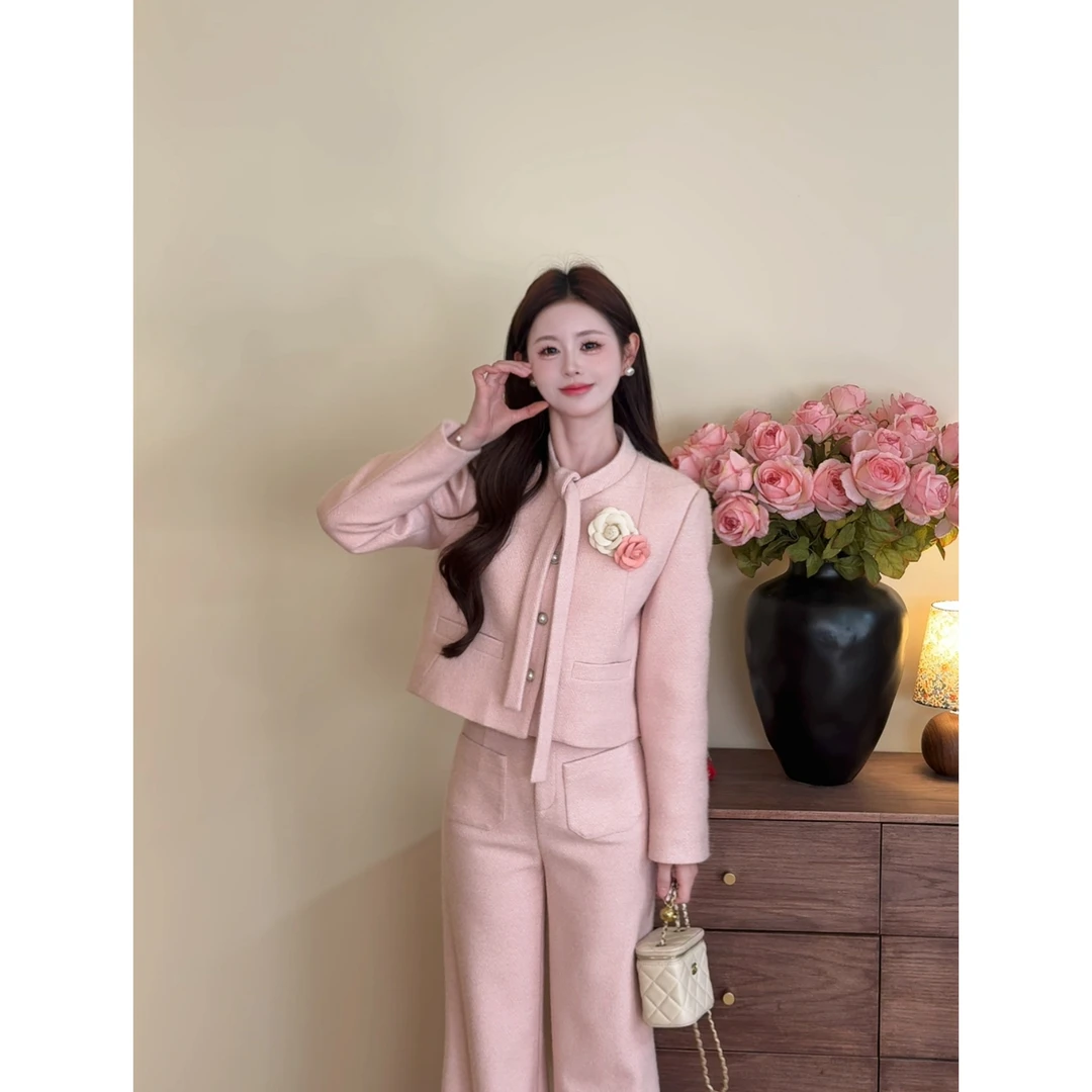 【疏烟】<77>小香风单排扣毛呢羽绒外套+裤子套装XMZH10955