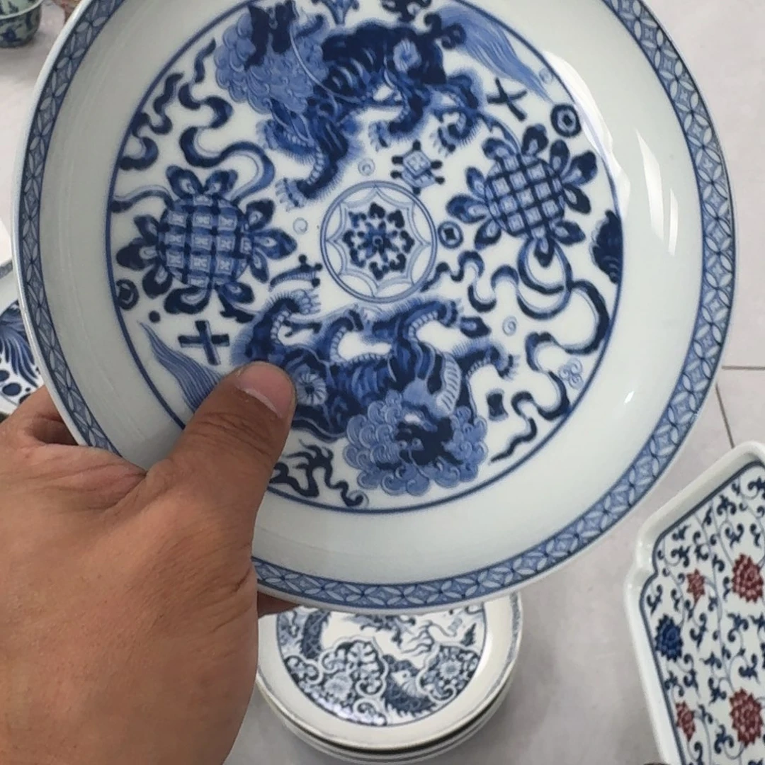 摆件青花狮子大壶承