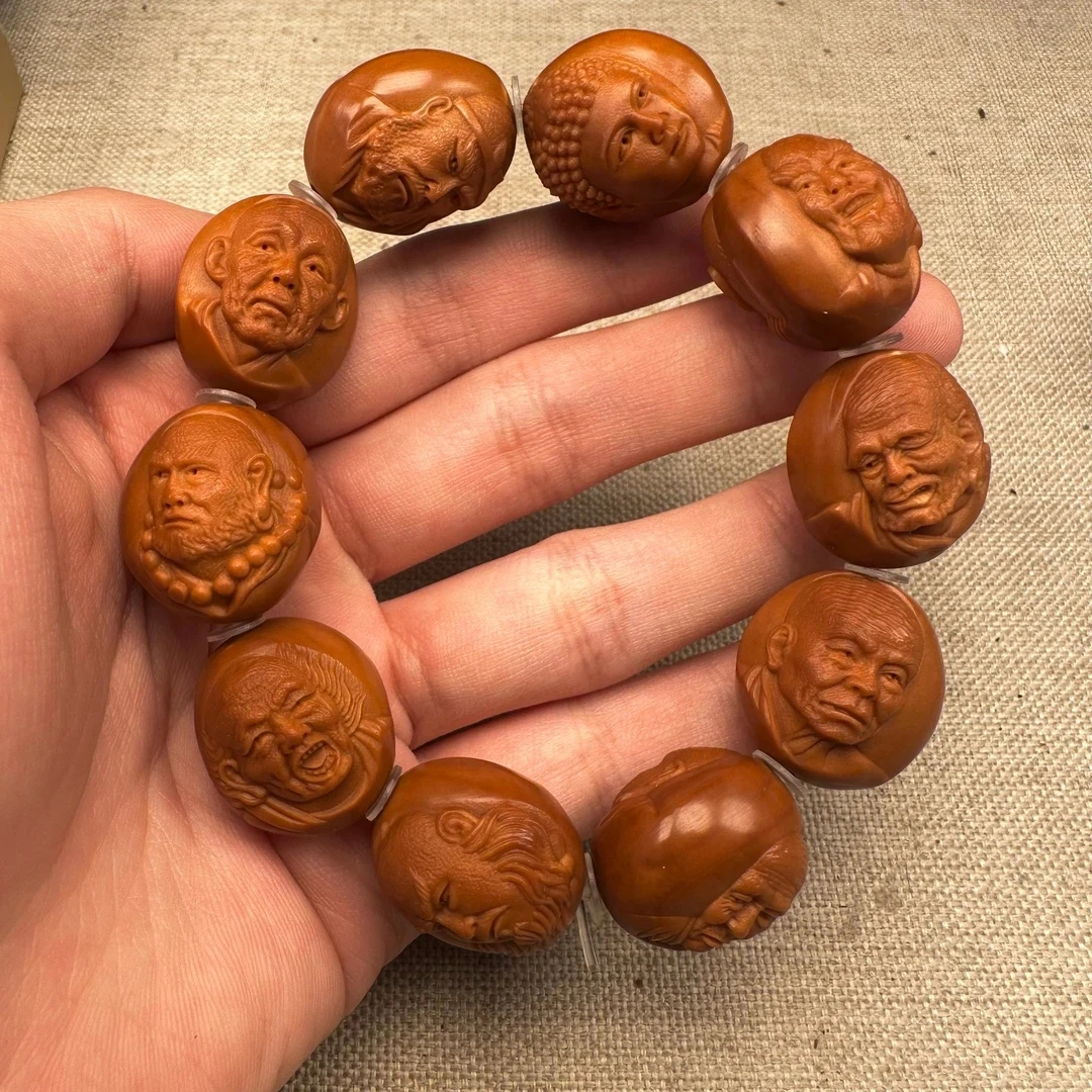 藏越，双面十八罗汉橄榄核雕手串