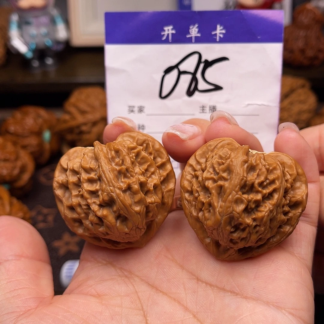 桃核吊坠宫灯39+尺