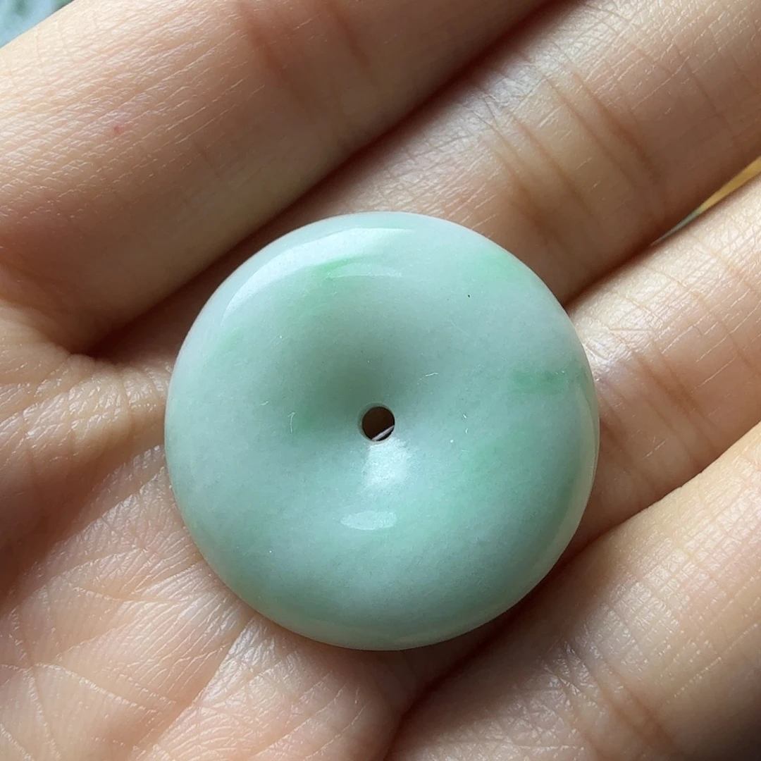 翡翠未镶嵌颈饰天然缅甸翡翠A货