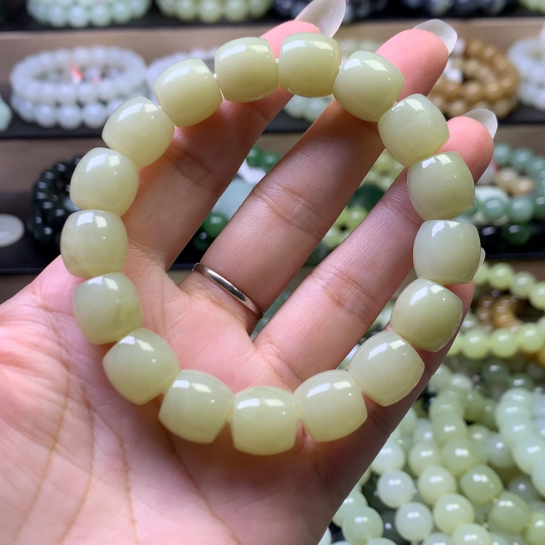 未镶嵌手链和田玉