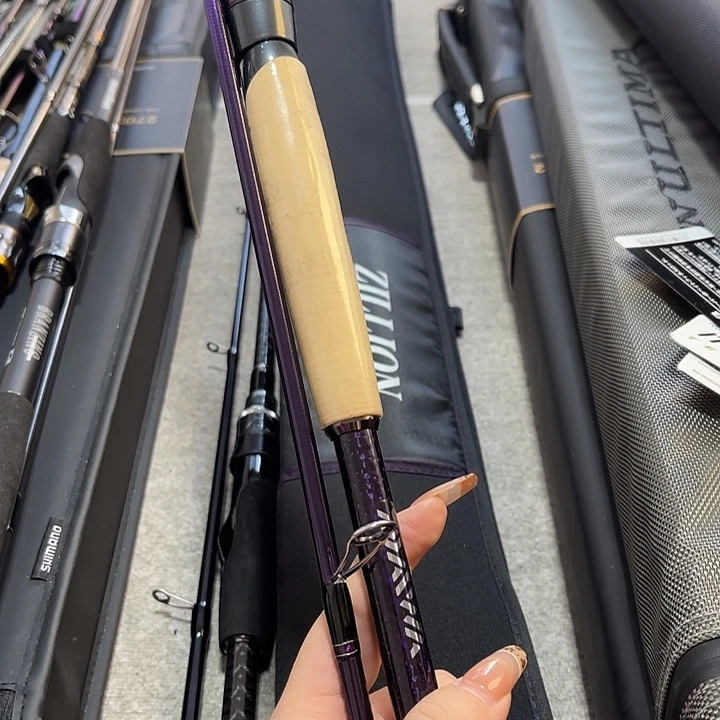 梦***82.1m碳素子龙2.03ml路亚直