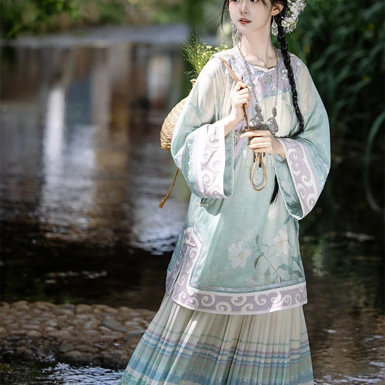 清汉女日常印花褶裙国风宋制套装春秋半袖春夏汉服女款夏款汉元素