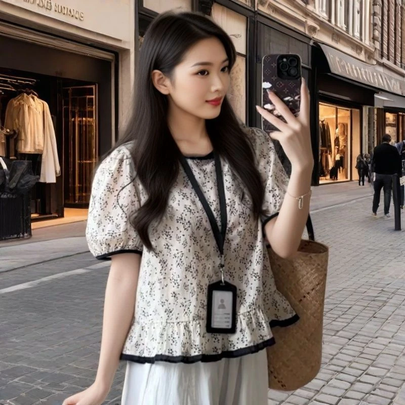 复古小碎花衬衣女2025夏新款时尚韩系撞色泡泡袖百搭显瘦减龄上衣