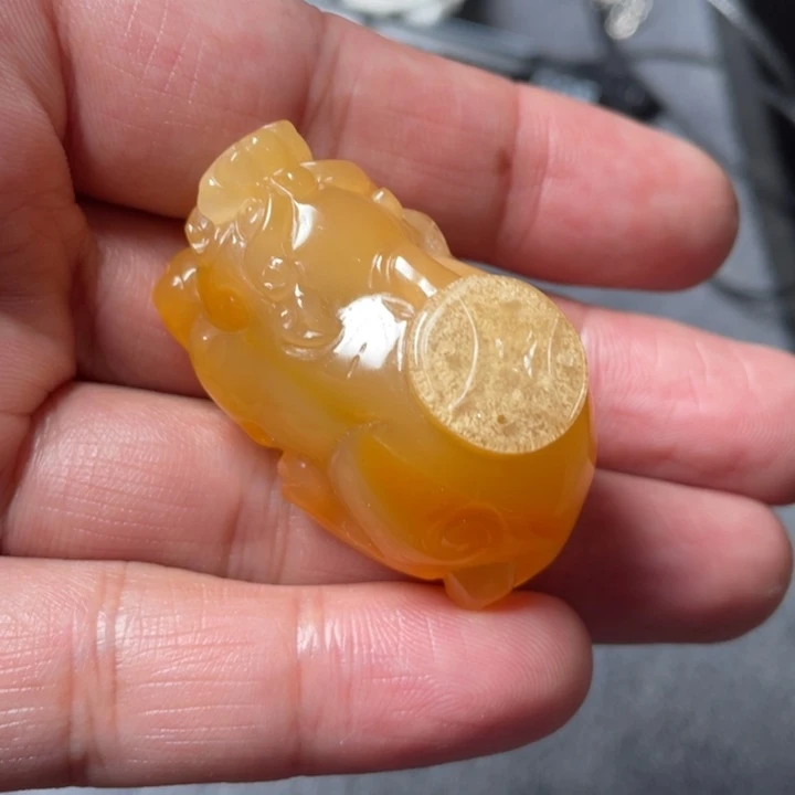 石英质玉（黄龙玉）合金颈饰