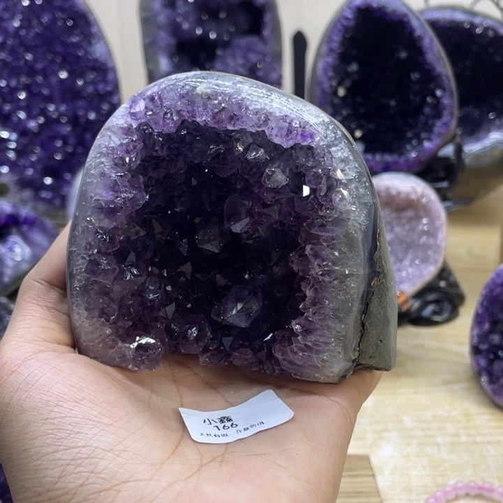 未镶嵌大型摆件（非配饰）紫晶