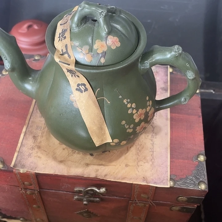 紫砂茶壶紫砂壶大家都知道喜欢紫砂
