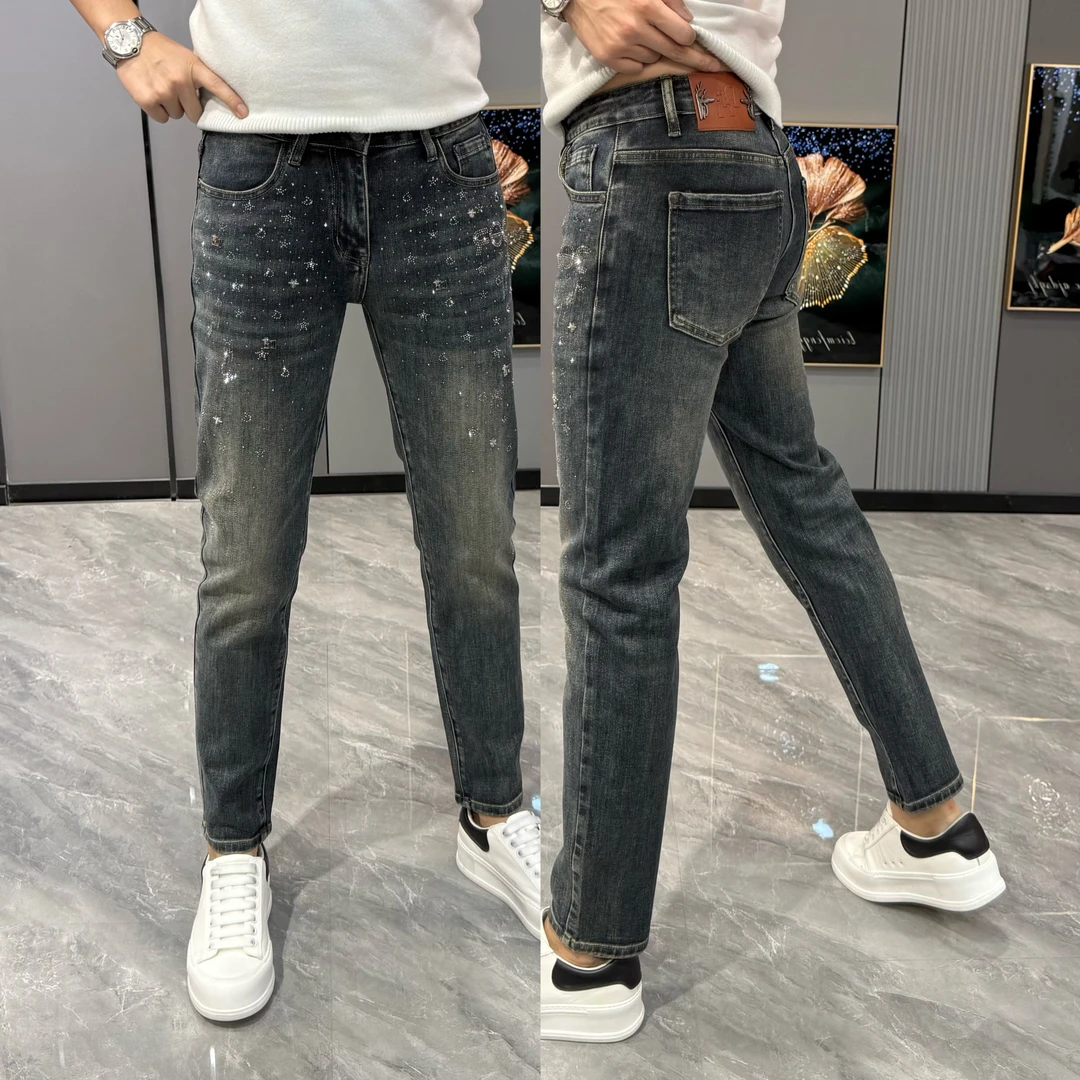 男士秋冬款裤子潮流烫钻男裤时尚百搭韩版小脚裤修身显瘦长裤个性