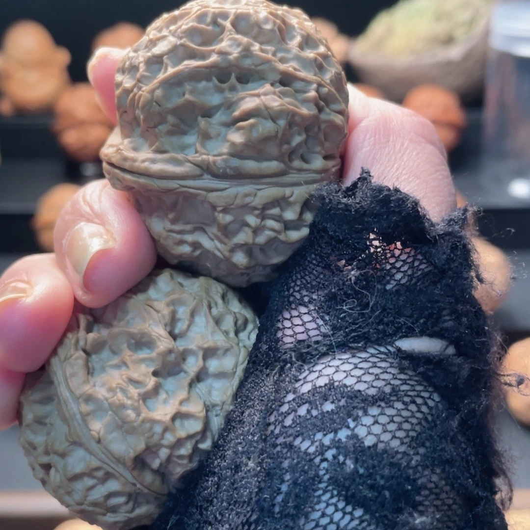 އ***桭吊坠文玩核桃…………………………