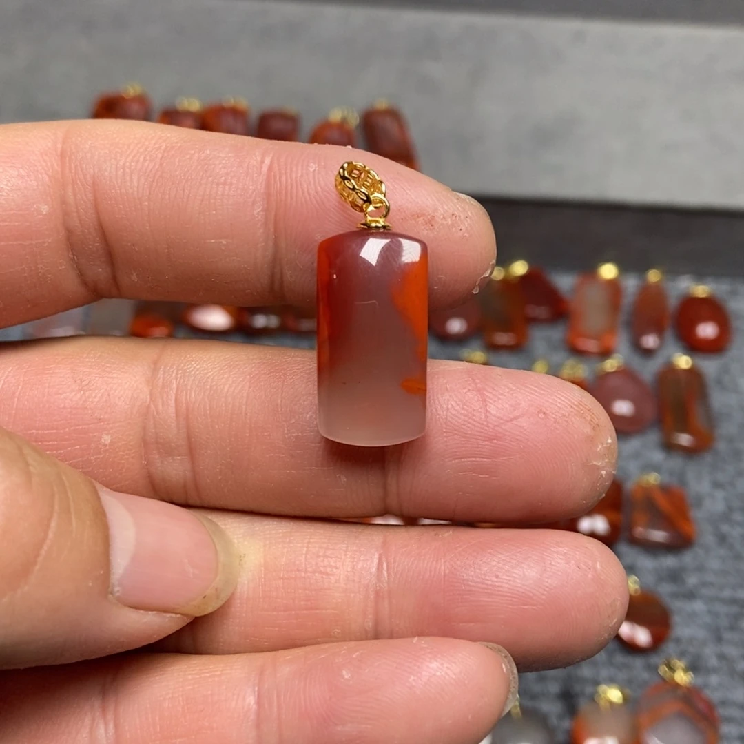 南红玛瑙吊坠(不含链)银S925镶嵌