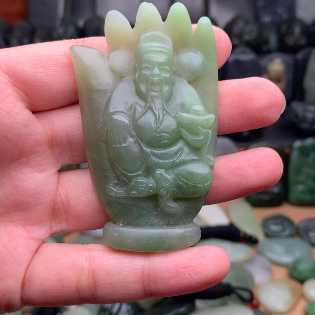 和田玉未镶嵌颈饰挂件82