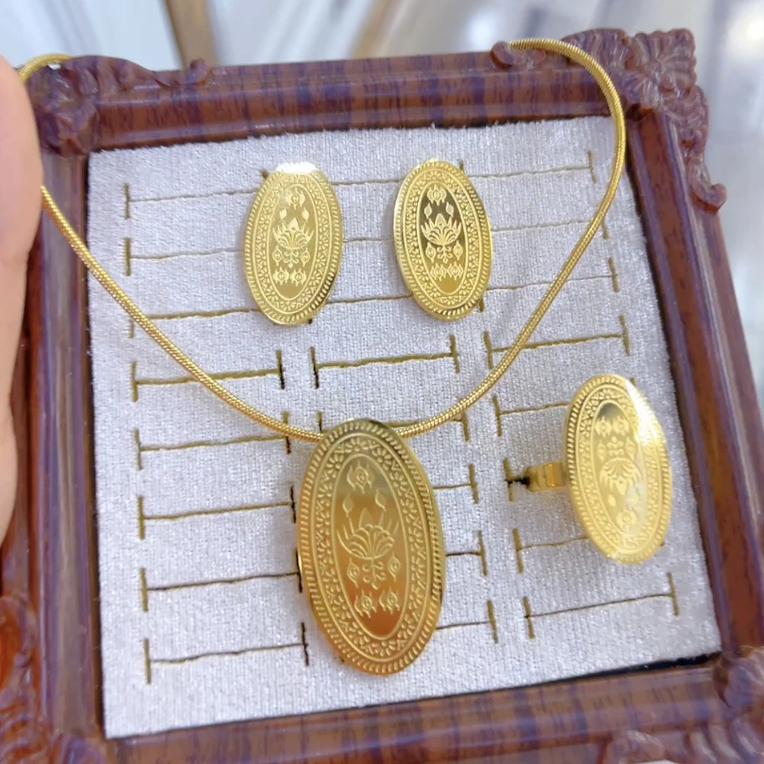 铜合金耳饰 2290新款三件套首饰耳环项链戒指爆款白搭时尚