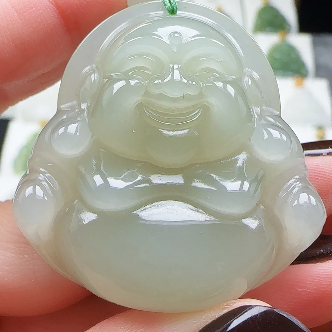 和田玉未镶嵌吊坠(赠链)