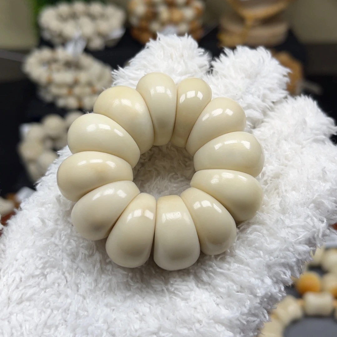 菩提根/象牙果吊坠1.26.38蒜瓣手捻微瑕