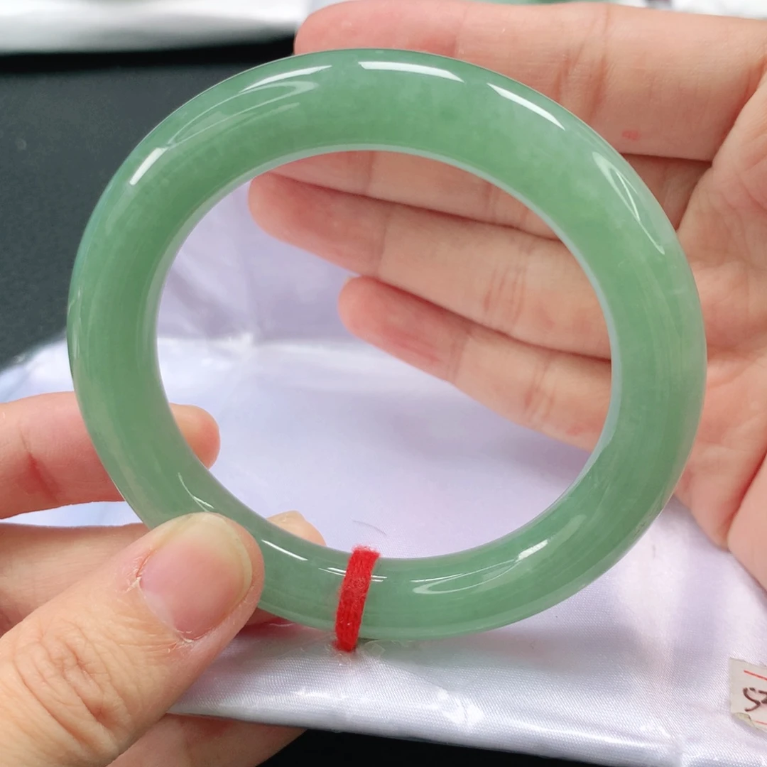 未镶嵌手镯翡翠缅甸圆53