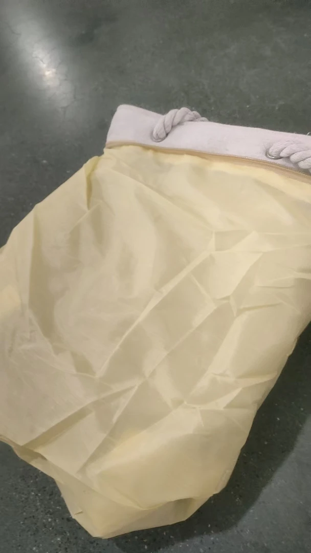 杏蓝底蓝卡通手提包发1