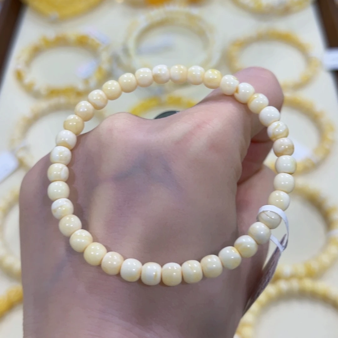 蜜蜡手链未镶嵌5.5m小嘎豆