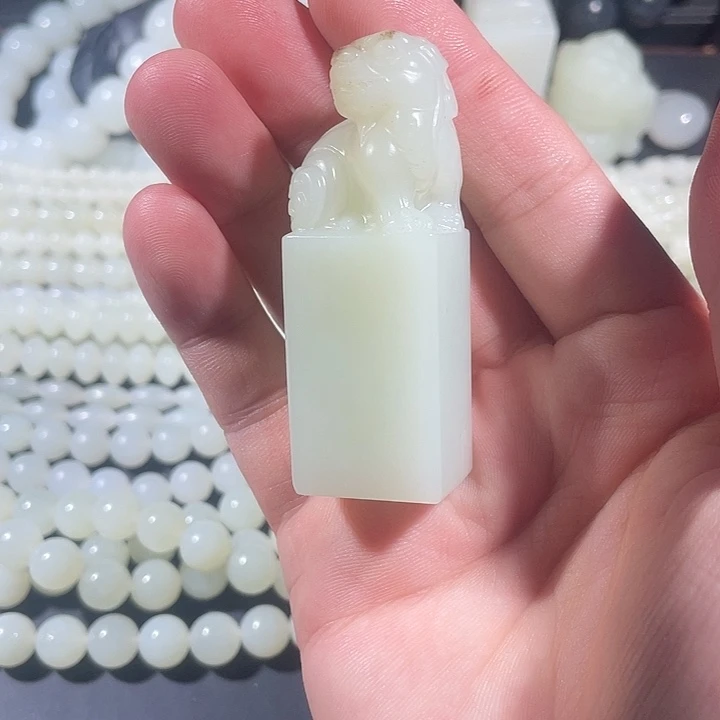 和田玉未镶嵌吊坠(不含链)印章