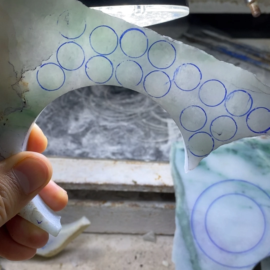 定制翡翠未镶嵌翡翠