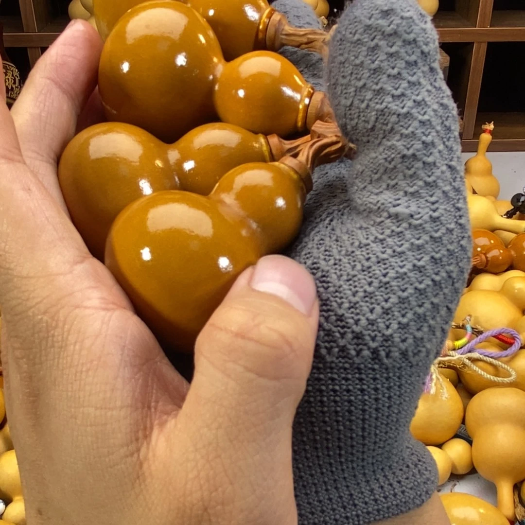 老皮养剑葫手把件