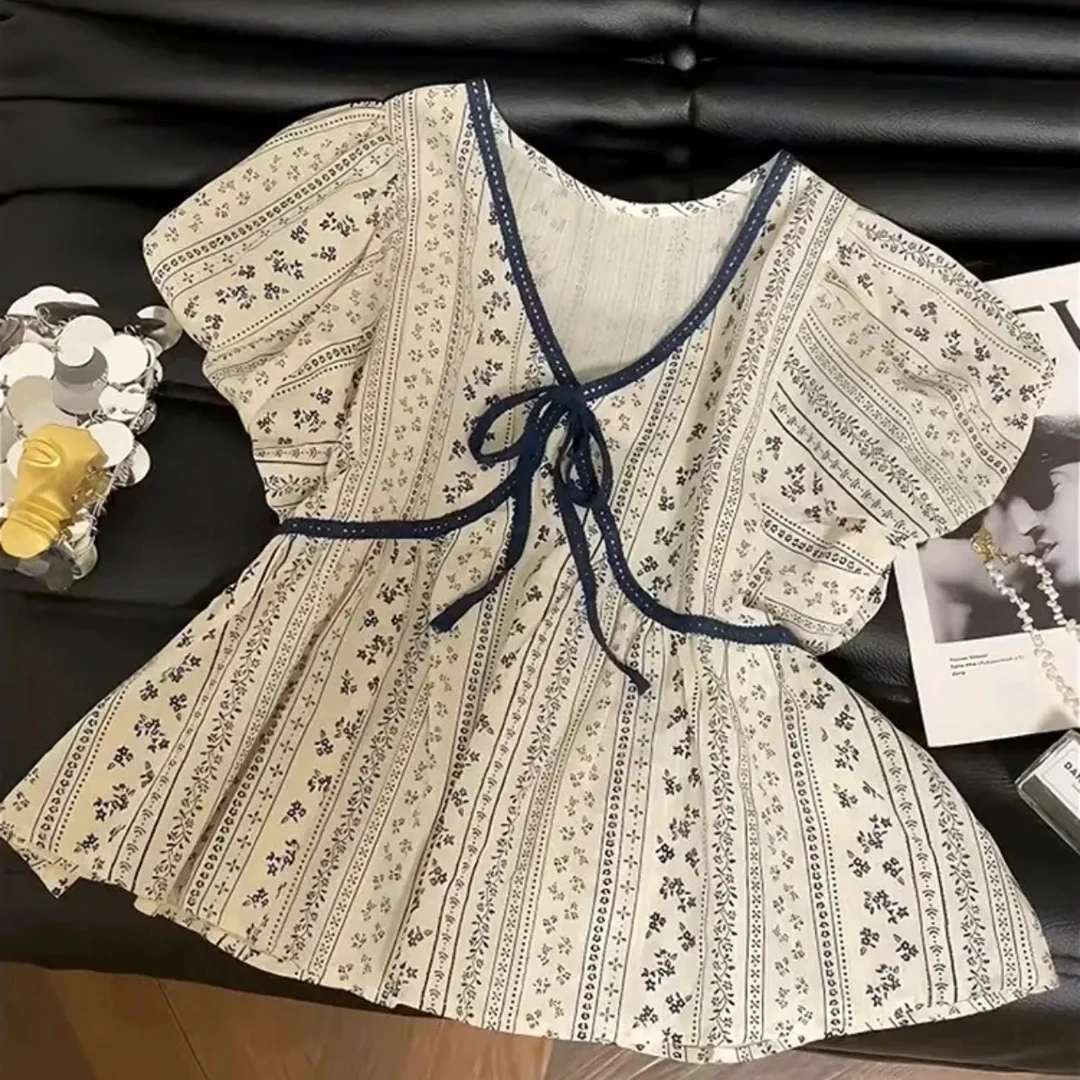 睡衣女款爆款2025新款法式碎花v领泡泡袖高级感家居服带胸垫3件套