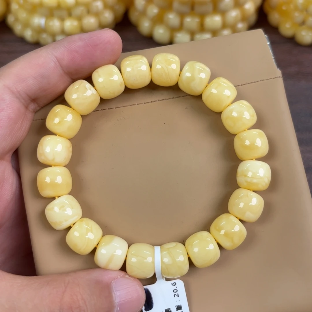 琥珀未镶嵌裸石010000000