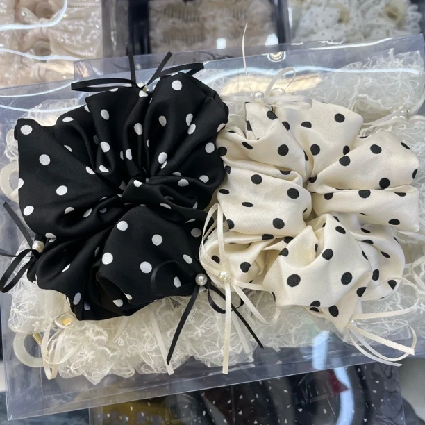 0792-时尚头绳两盒一黑一白