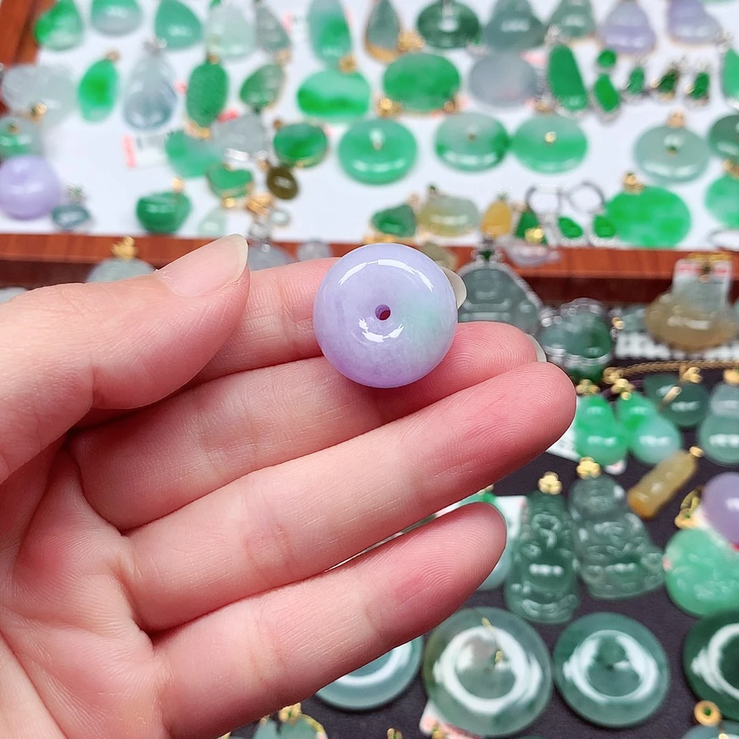 翡翠未镶嵌颈饰天然翡翠A货