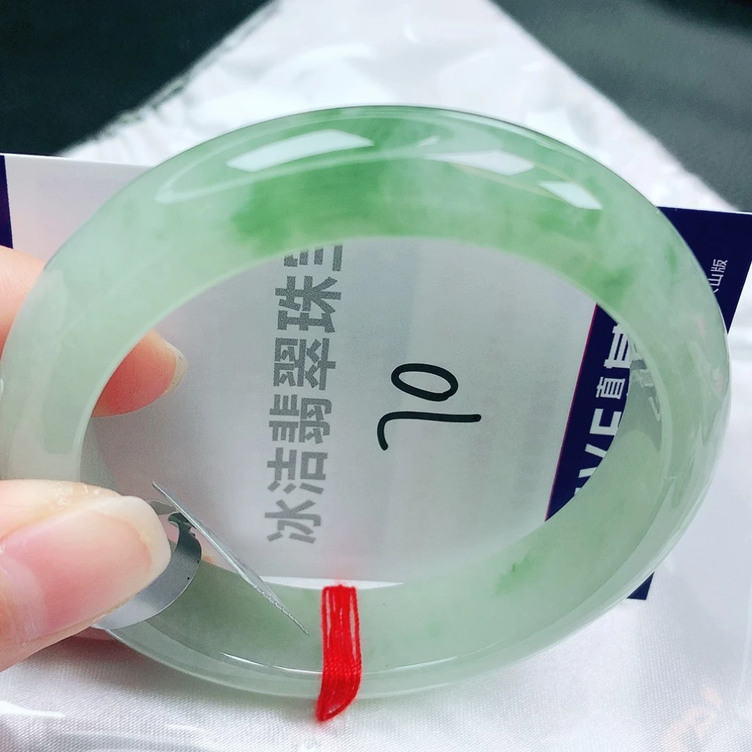 翡翠未镶嵌手镯缅甸天然A货翡翠手镯