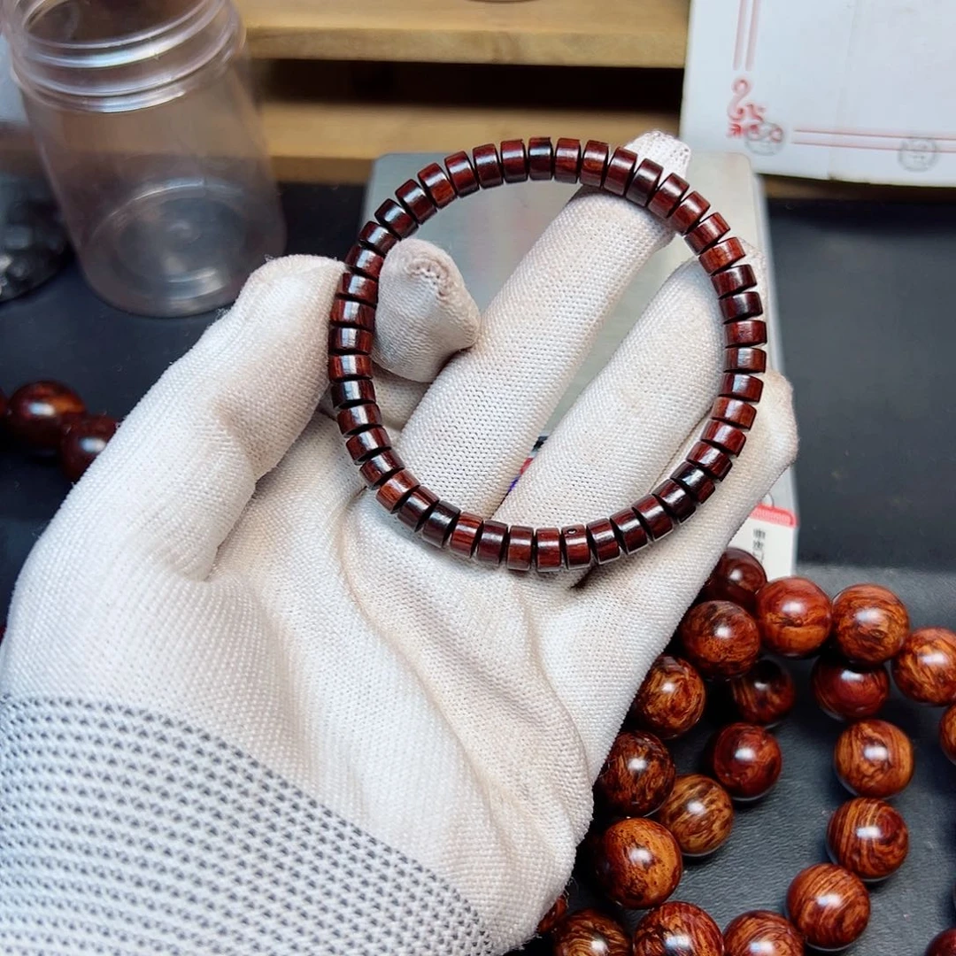 木随*海南红降4-7尺寸片片珠