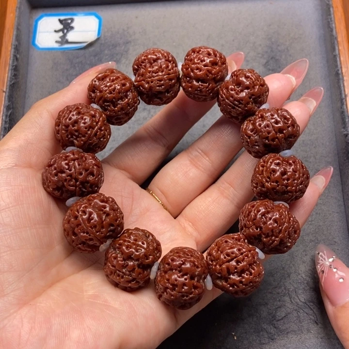 金刚菩提吊坠菩提