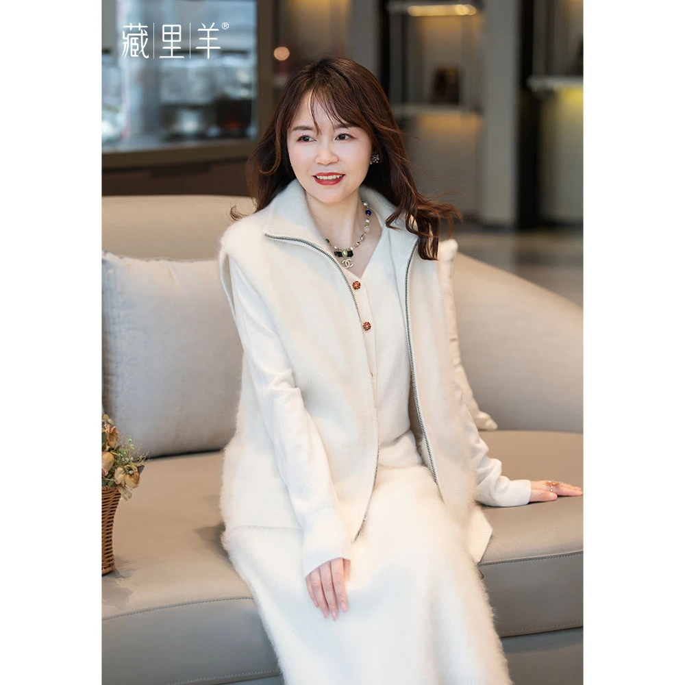藏里羊【北美小动物毛毛】“强推叠穿wan”贝贝白双层立领马甲M1379