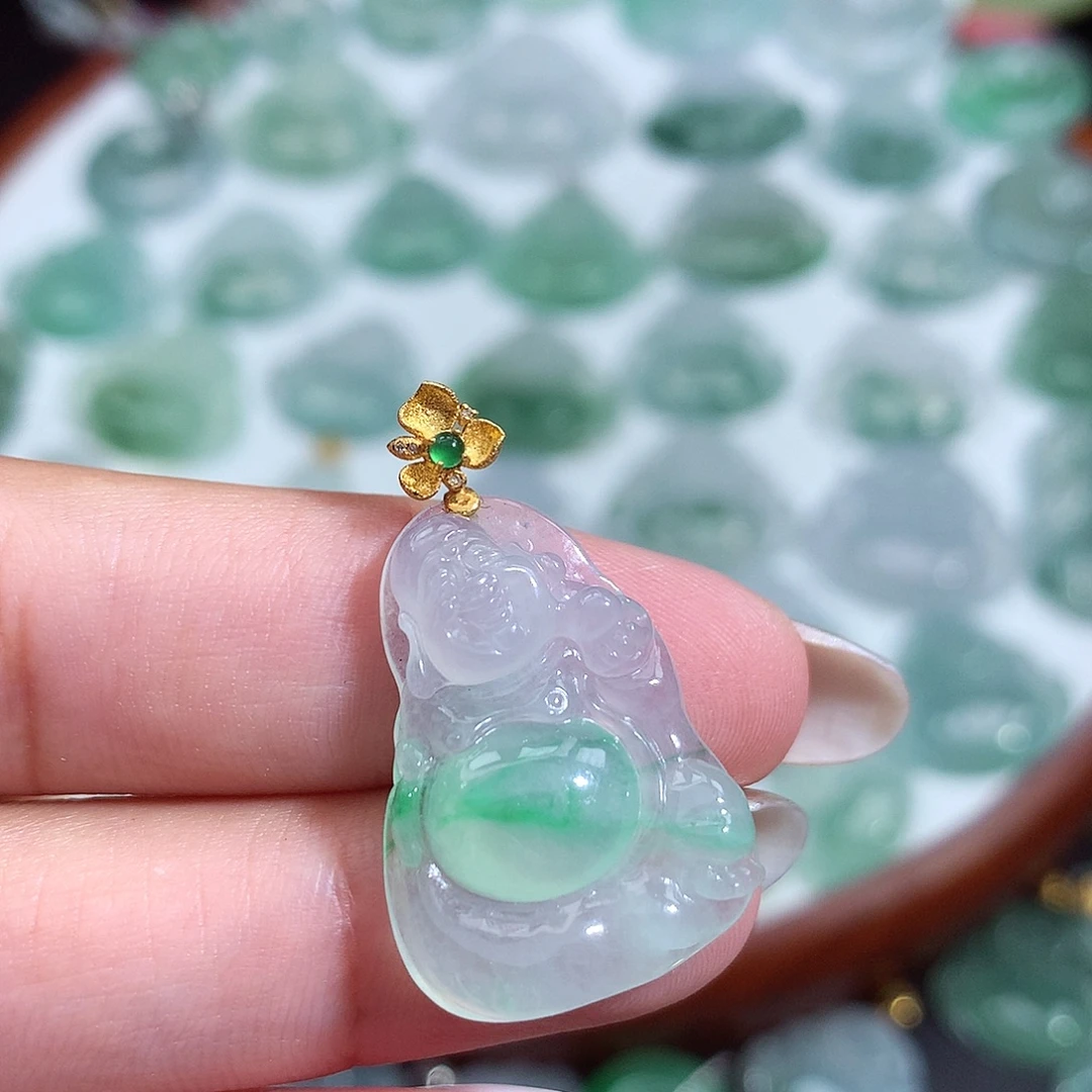 颈饰未镶嵌翡翠佛公