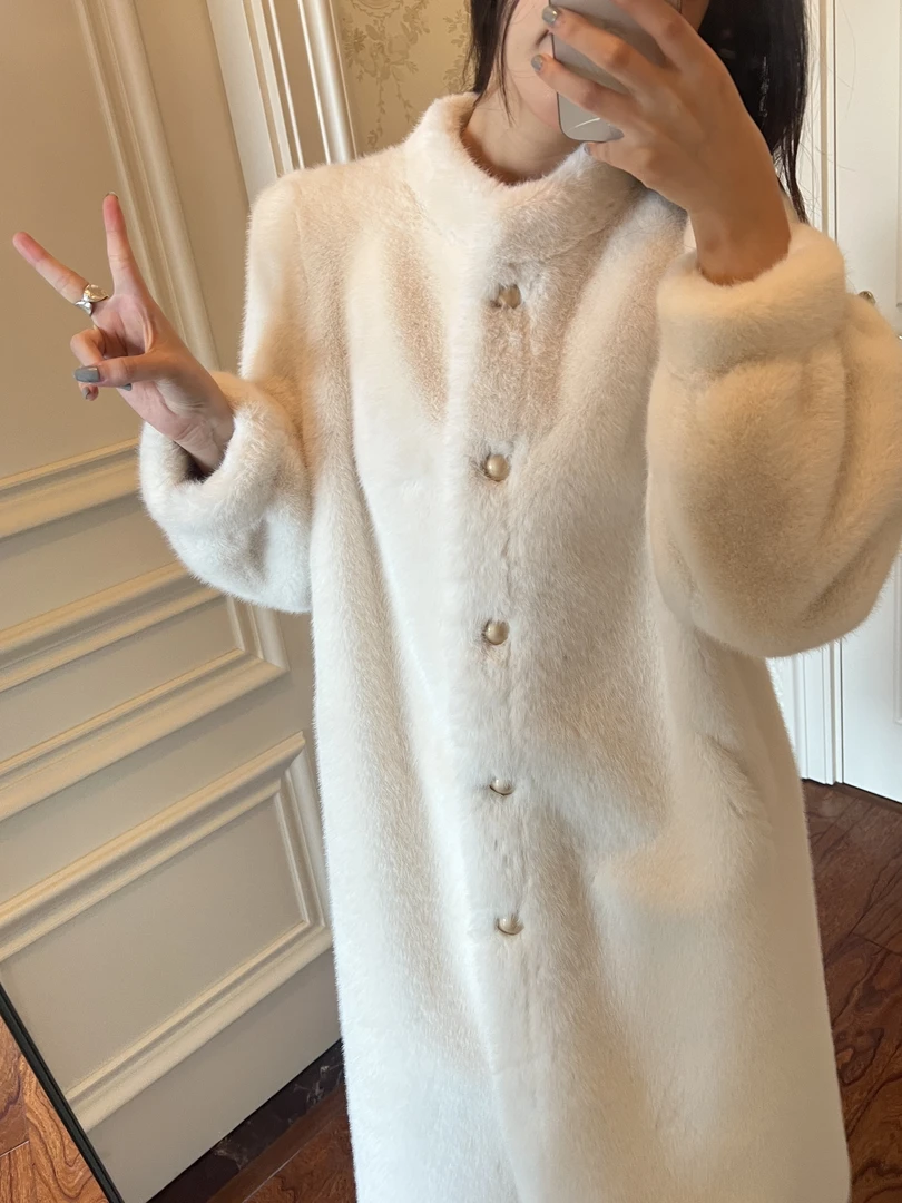 少女极简风冬季时尚女装韩版大衣