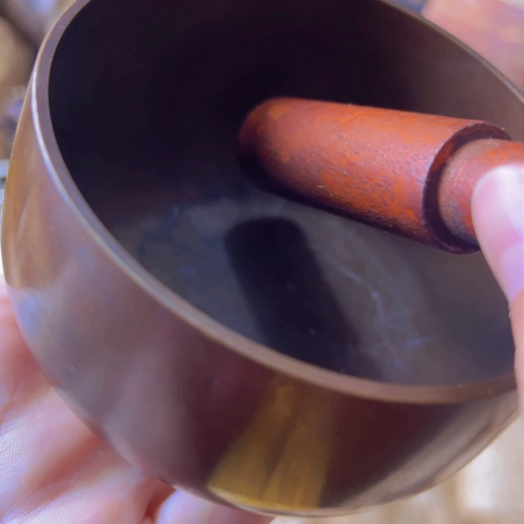 原矿风磨铜钵盂一个